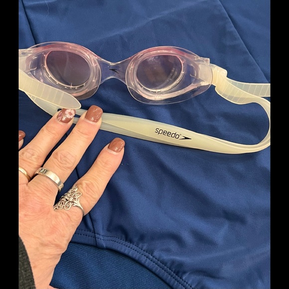 ‼️SOLD‼️ Swim Suit W/Speedo Goggles- NEVER WORN- Size: L - 🏊♀️ - Picture 4 of 14
